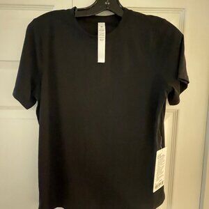 ultralight hip length tshirt, size 8, black